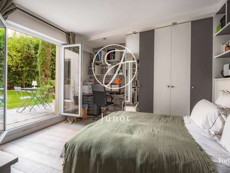 Appartement Paris 14e - 3 chambres - 240m²