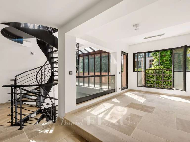 Maison Paris 14e - 4 chambres - 360m²