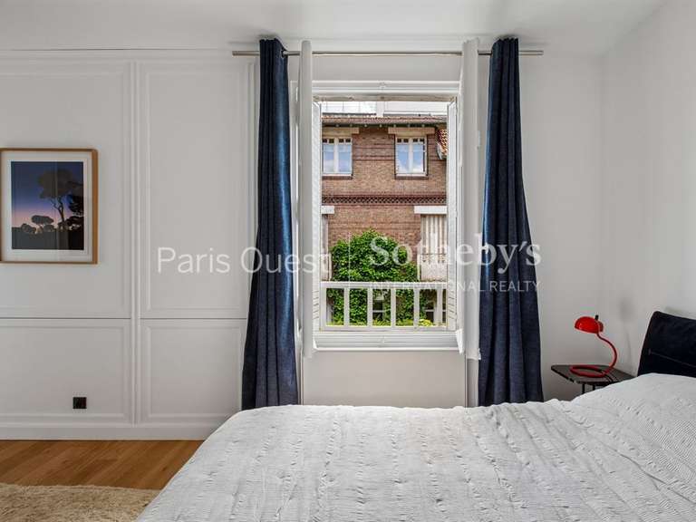 House Paris 14e - 3 bedrooms - 154m²