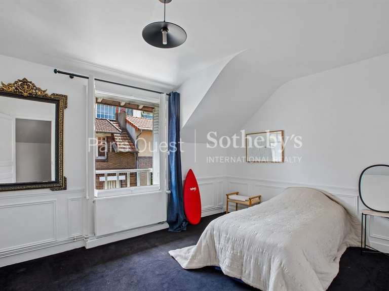 House Paris 14e - 3 bedrooms - 154m²