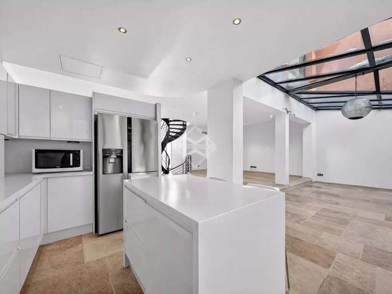 Maison Paris 14e - 360m²
