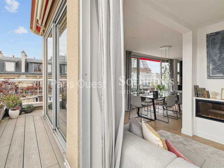 Appartement Paris 15e - 2 chambres - 86m²