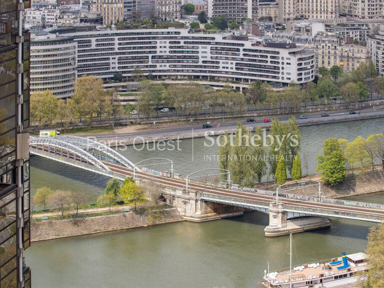 Appartement Paris 15e - 3 chambres - 136m²