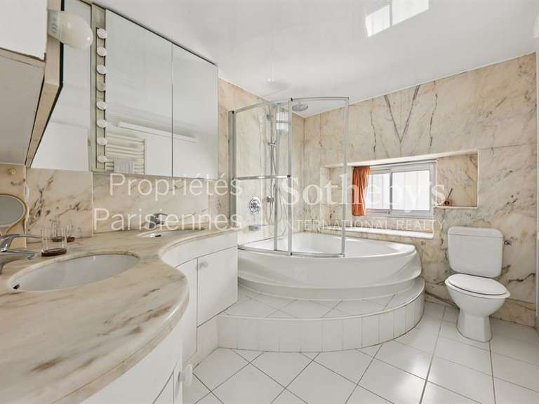 Apartment Paris 15e - 3 bedrooms - 130m²