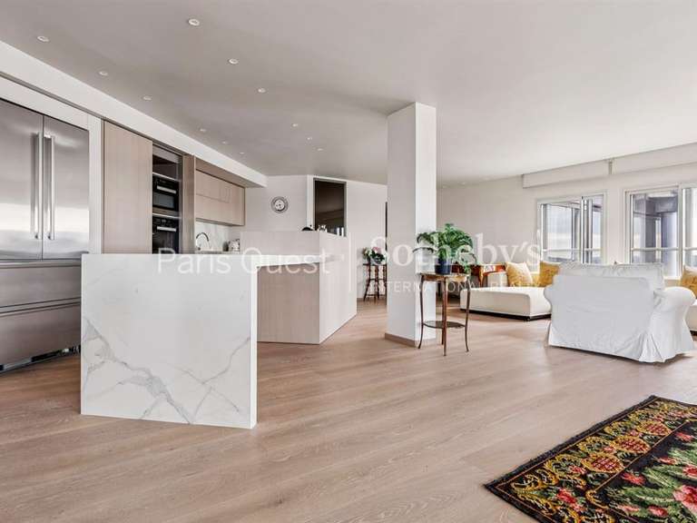 Appartement Paris 15e - 4 chambres - 326m²