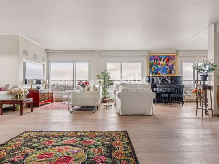 Appartement Paris 15e - 4 chambres - 326m²