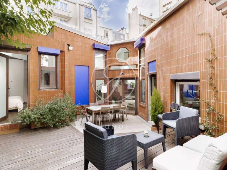 Appartement Paris 15e - 4 chambres - 140m²