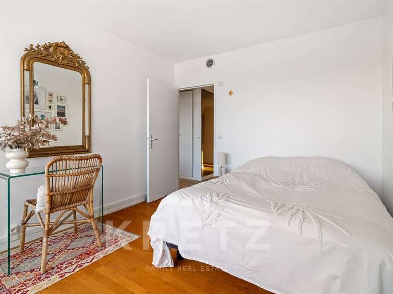 Appartement Paris 15e - 2 chambres - 94m²