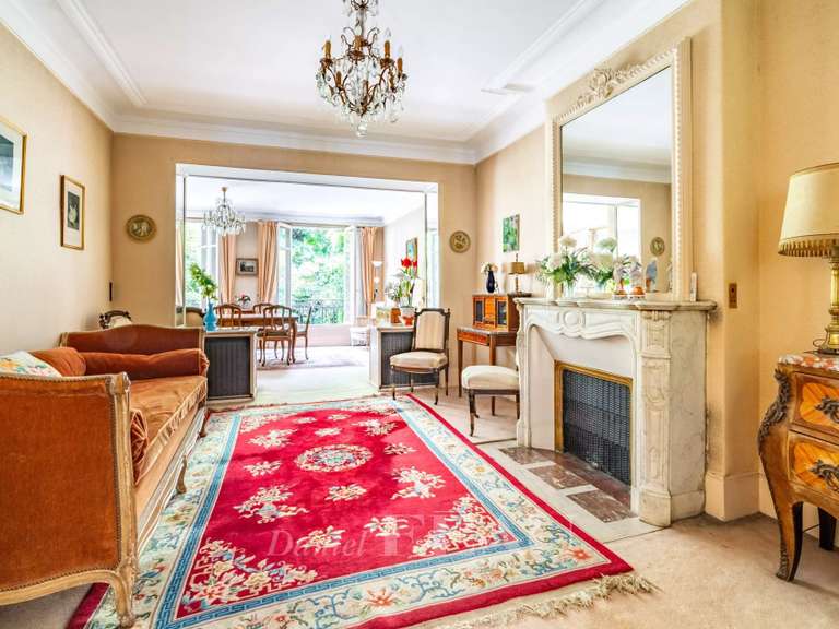 Appartement Paris 15e - 5 chambres - 412m²