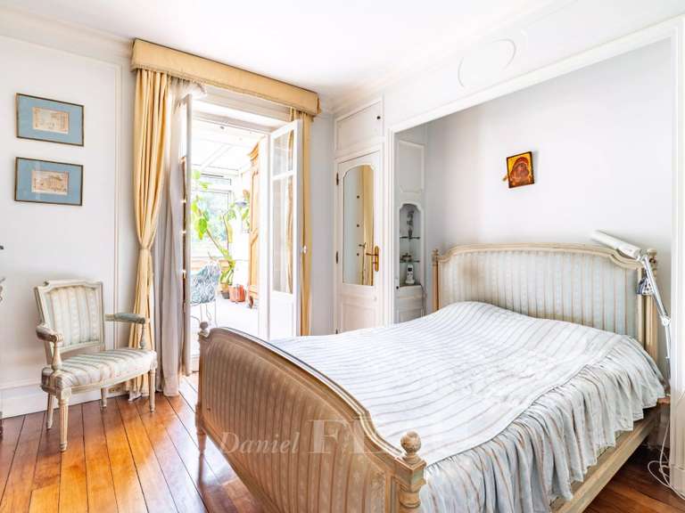 Appartement Paris 15e - 5 chambres - 412m²