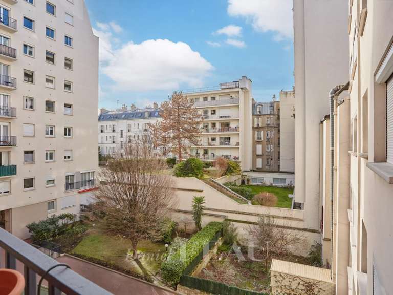 Appartement Paris 15e - 3 chambres - 98m²