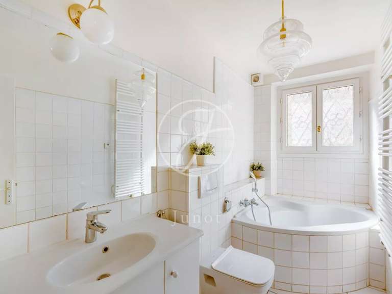 Appartement Paris 15e - 4 chambres - 306m²