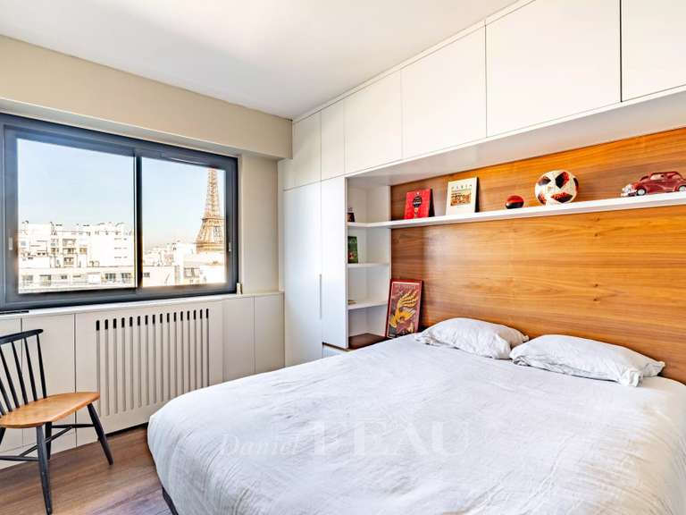 Appartement Paris 15e - 4 chambres - 157m²