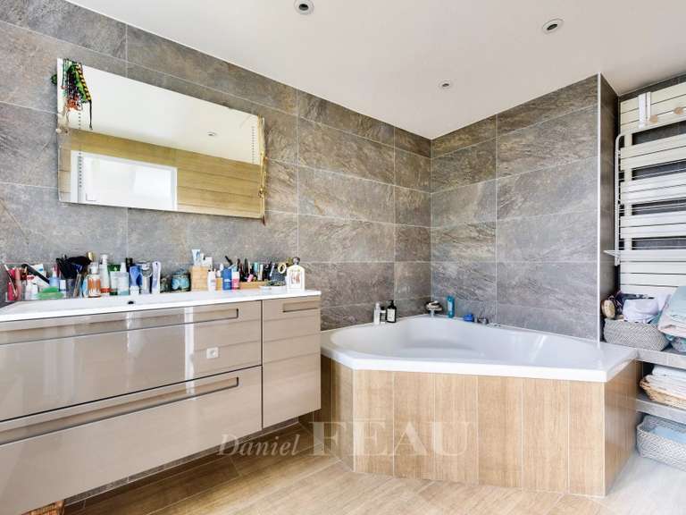 Appartement Paris 15e - 3 chambres - 100m²