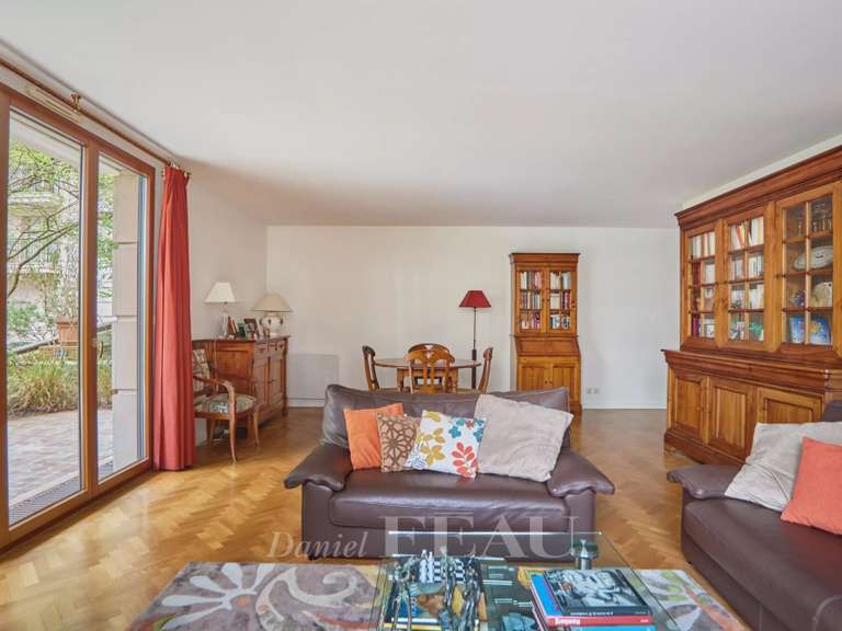 Appartement Paris 15e - 4 chambres - 196m²