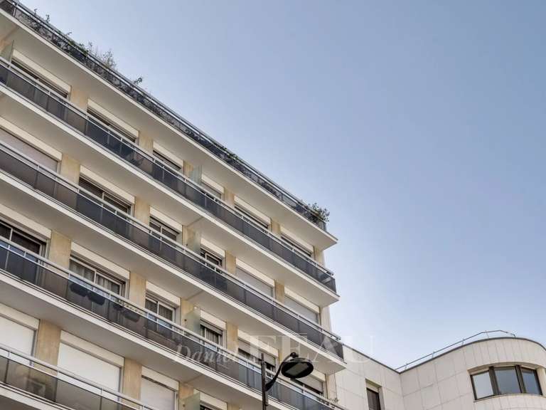 Appartement Paris 15e - 5 chambres - 180m²