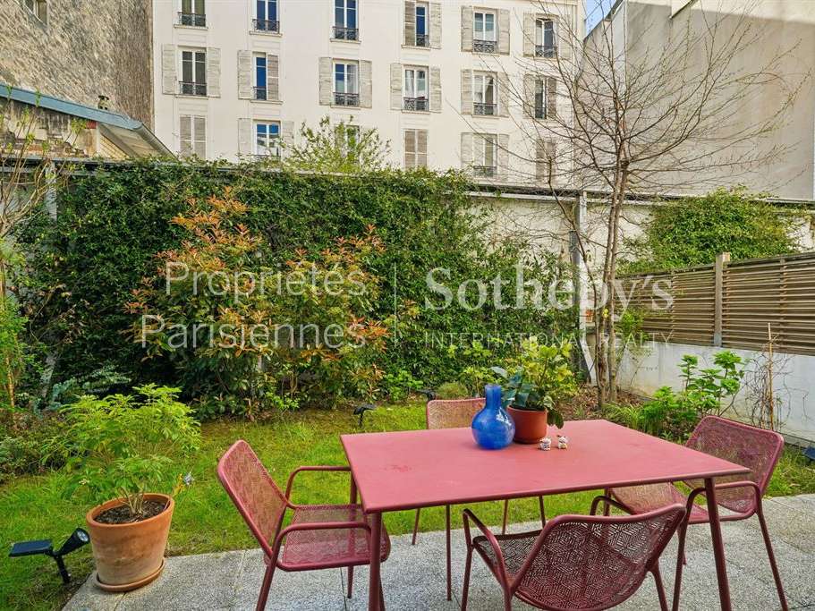Apartment Paris 15e