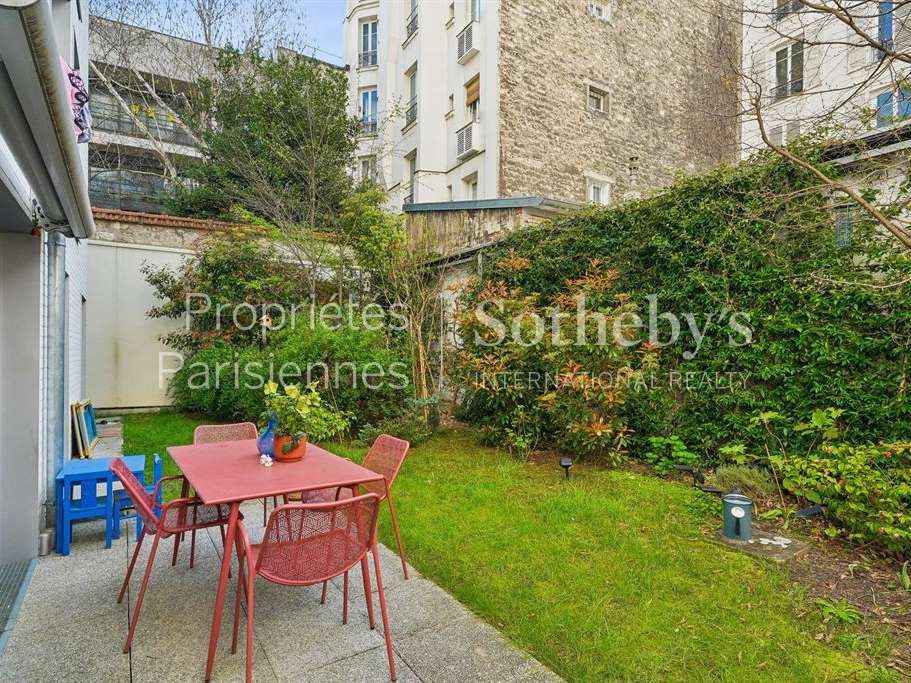 Apartment Paris 15e