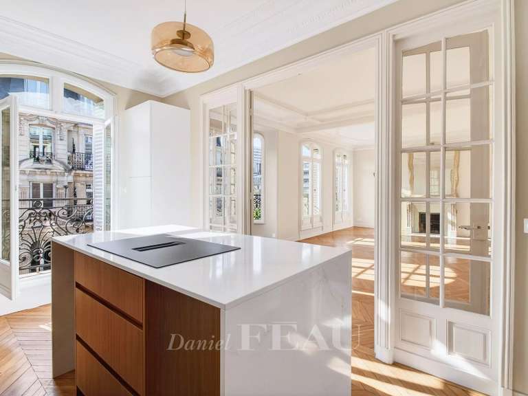Appartement Paris 15e - 4 chambres - 140m²