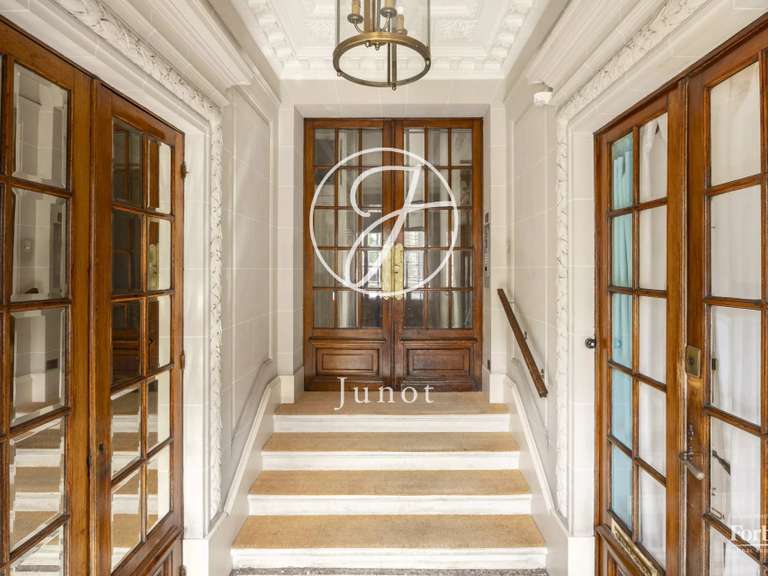 Appartement Paris 15e - 2 chambres - 71m²