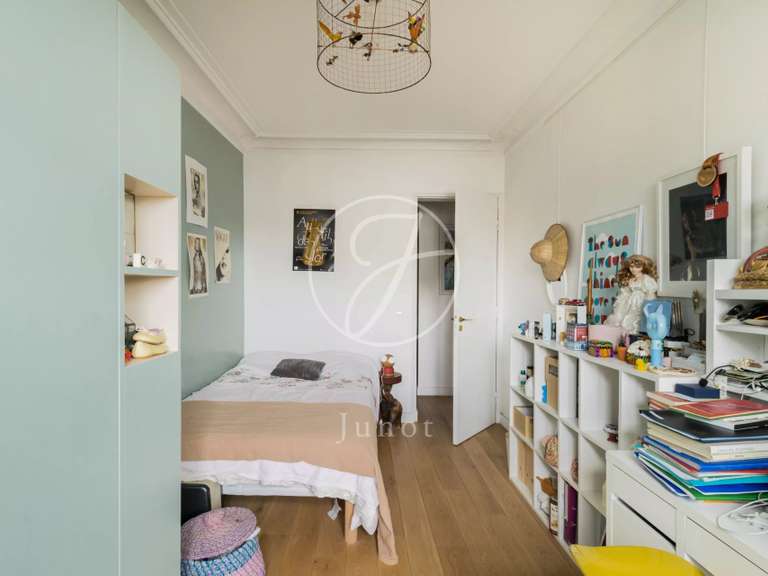 Appartement Paris 15e - 4 chambres - 90m²