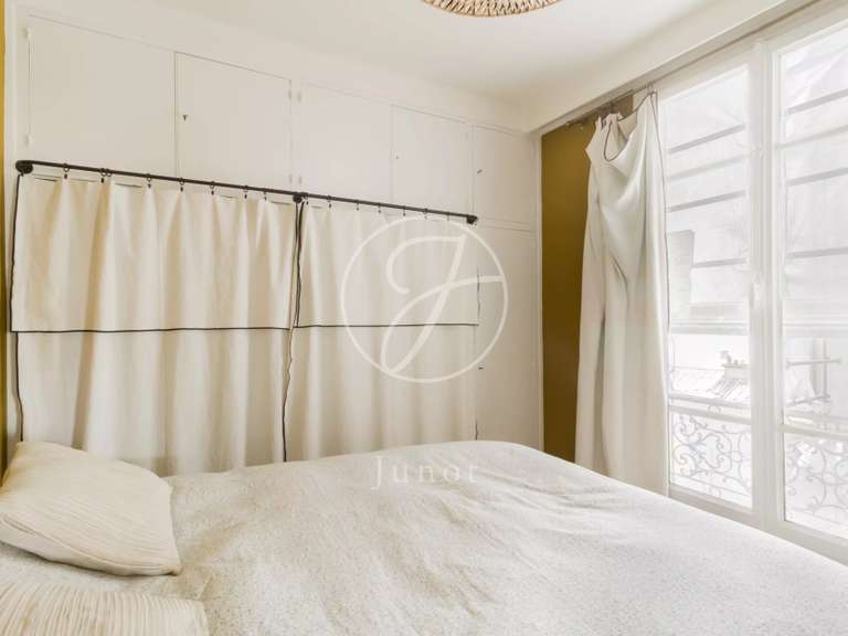 Appartement Paris 15e - 4 chambres - 90m²