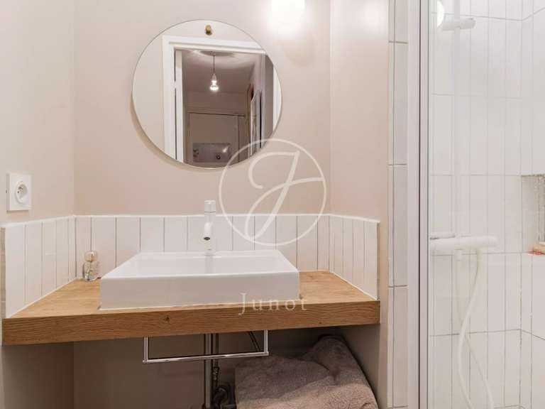 Appartement Paris 15e - 4 chambres - 90m²