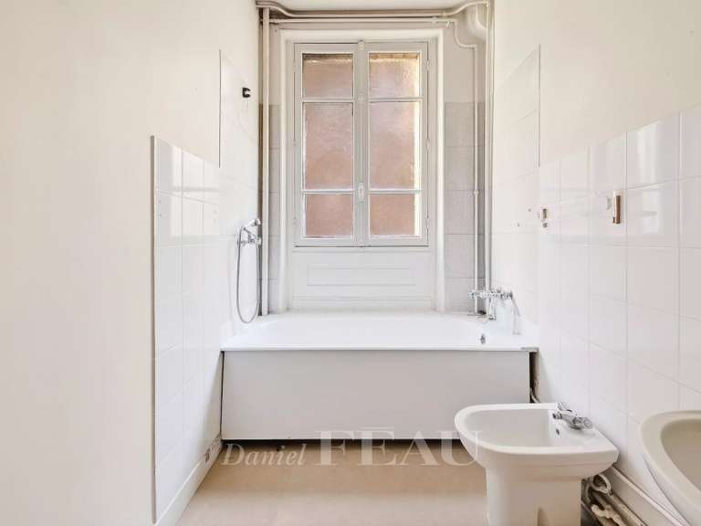 Appartement Paris 15e - 3 chambres - 93m²