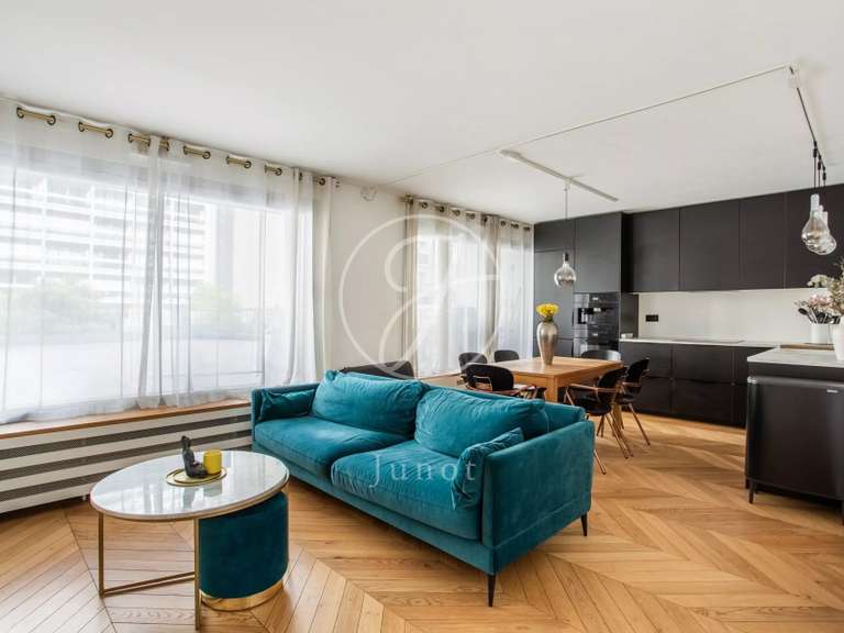 Appartement Paris 15e - 3 chambres - 77m²