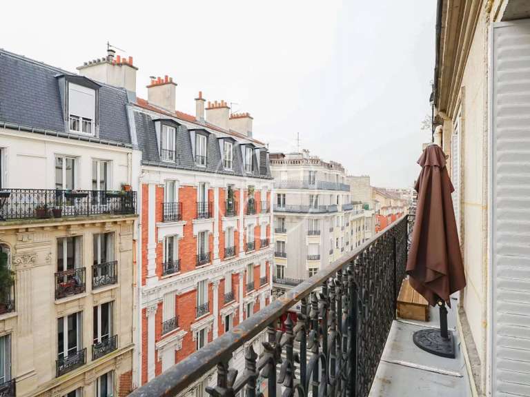 Appartement Paris 15e - 4 chambres - 122m²