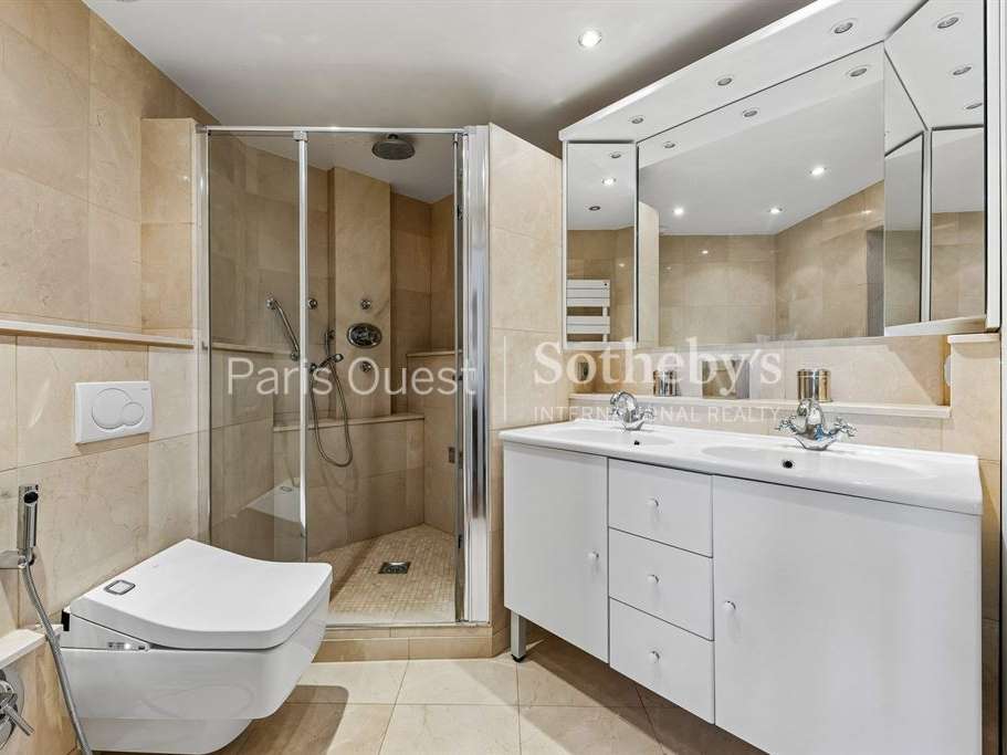 Apartment Paris 15e