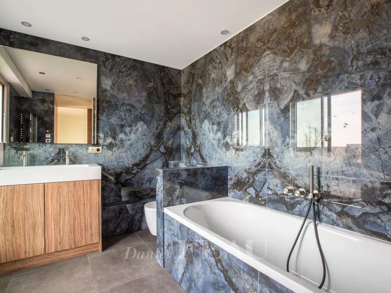 Appartement Paris 15e - 3 chambres - 117m²