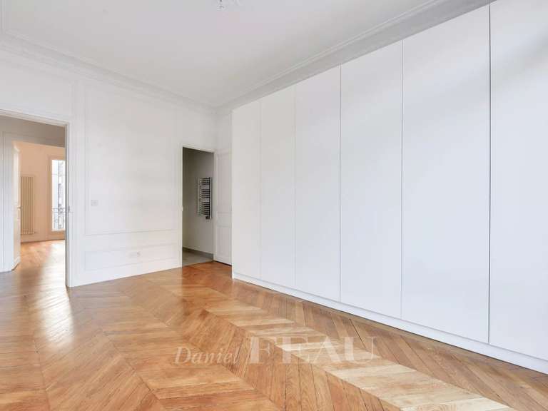 Appartement Paris 15e - 3 chambres - 118m²