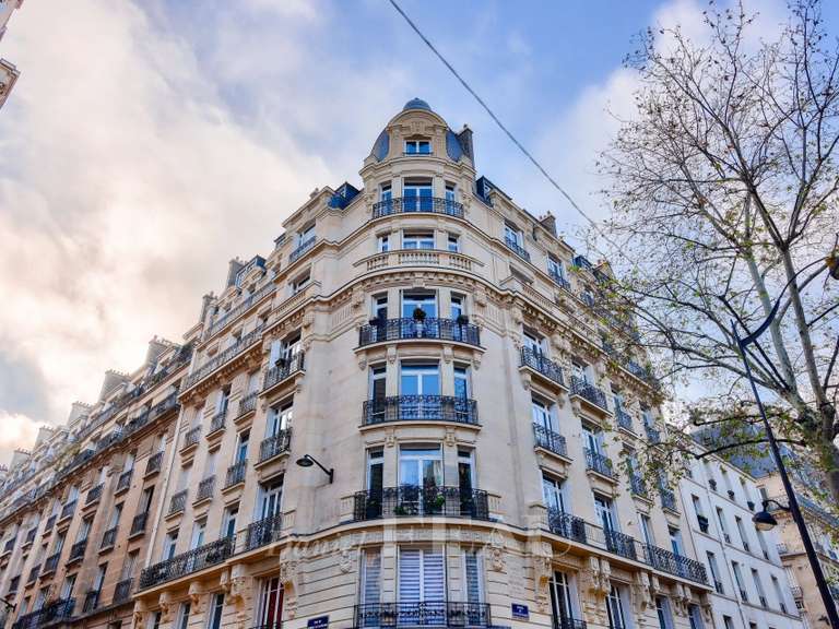 Appartement Paris 15e - 3 chambres - 118m²