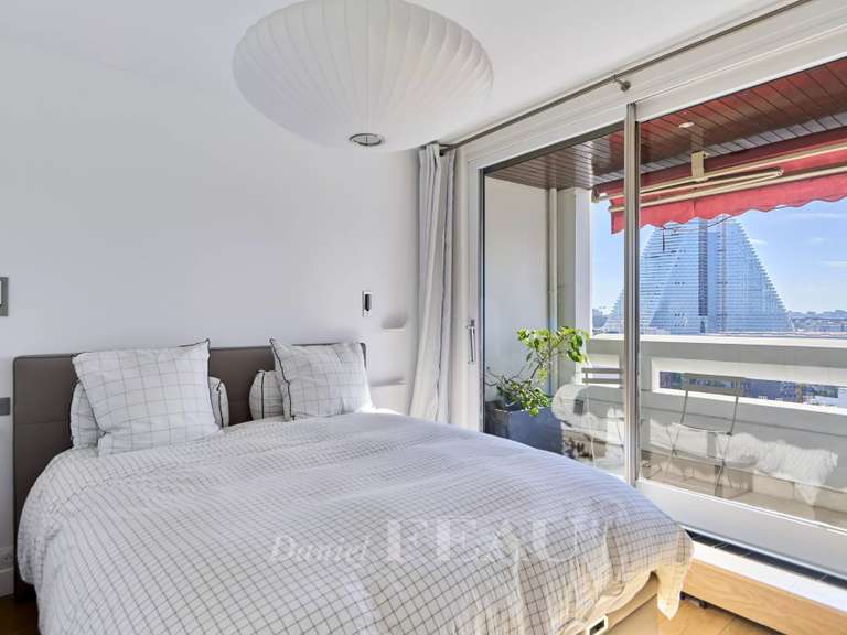 Appartement Paris 15e - 2 chambres - 67m²