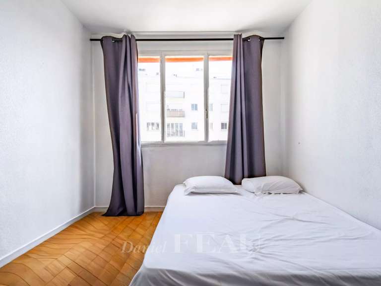 Appartement Paris 15e - 2 chambres - 82m²