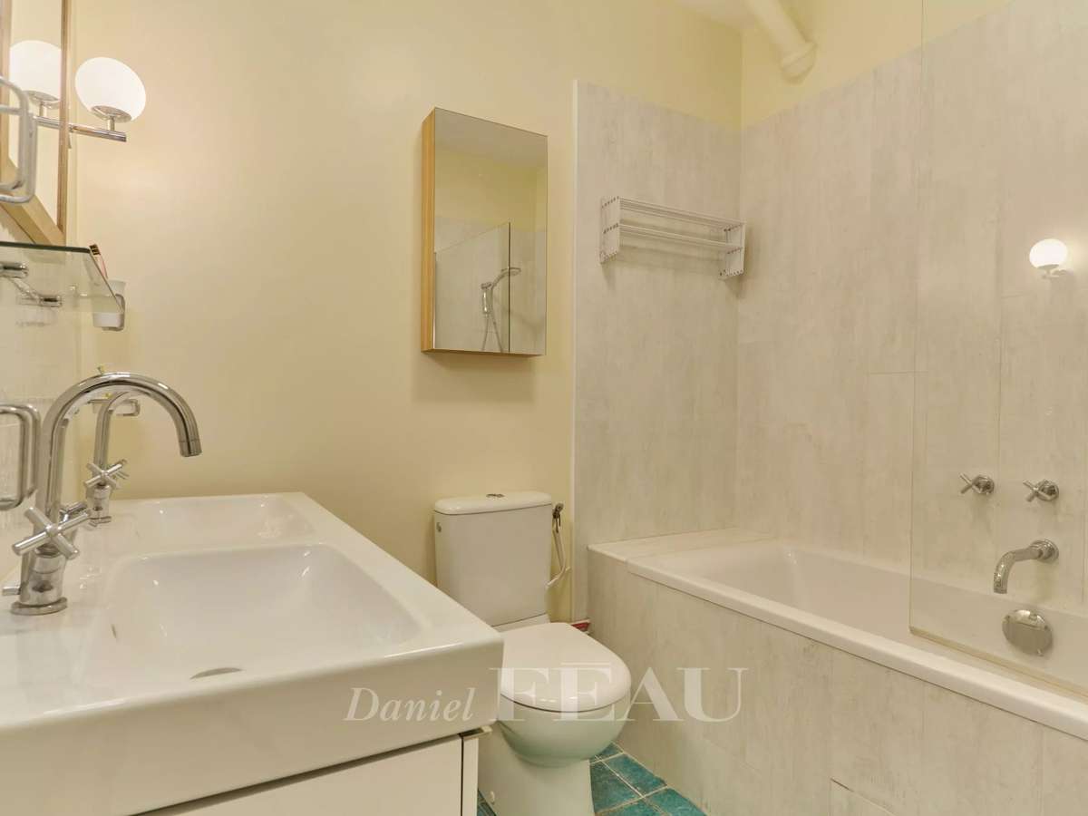 Apartment Paris 15e