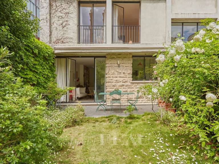 Appartement Paris 15e - 2 chambres - 82m²