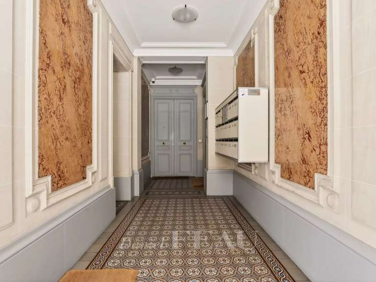 Appartement Paris 15e - 4 chambres - 123m²