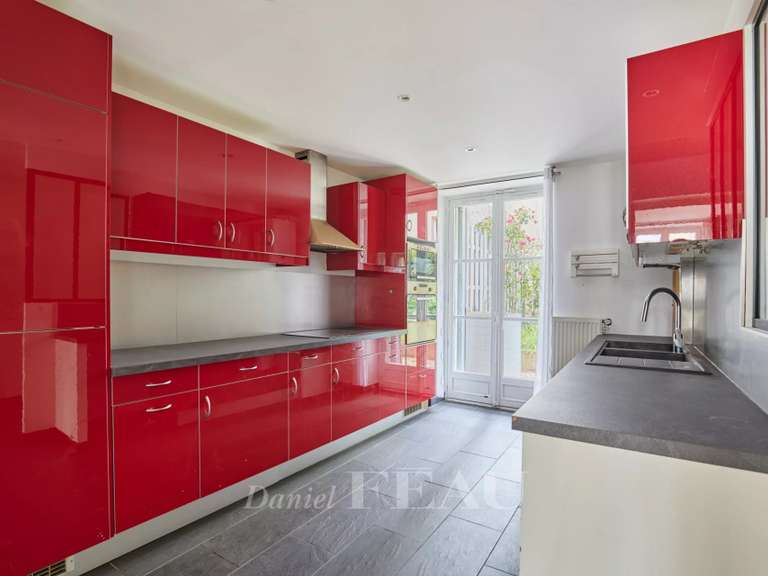 Appartement Paris 15e - 2 chambres - 125m²