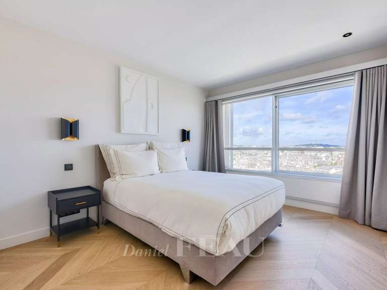 Appartement Paris 15e - 4 chambres - 178m²