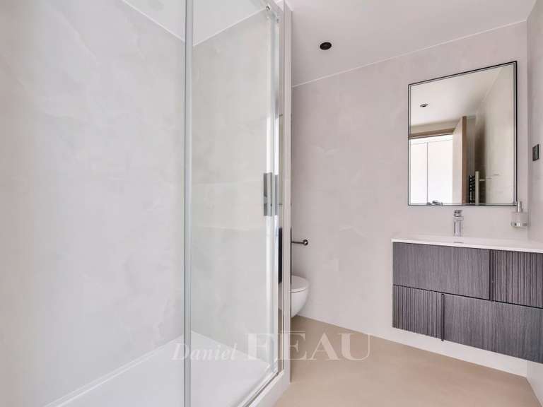 Appartement Paris 15e - 4 chambres - 178m²