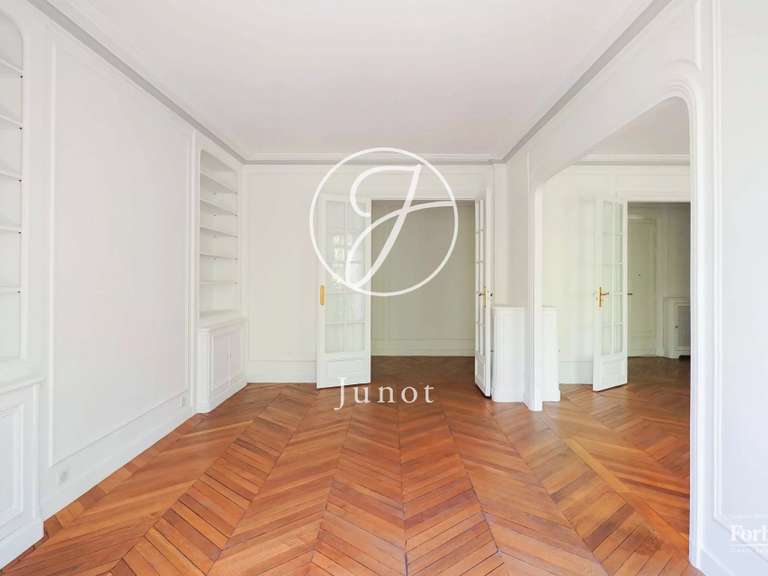 Appartement Paris 15e - 3 chambres - 143m²