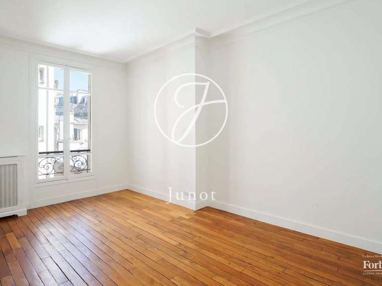 Appartement Paris 15e - 3 chambres - 143m²