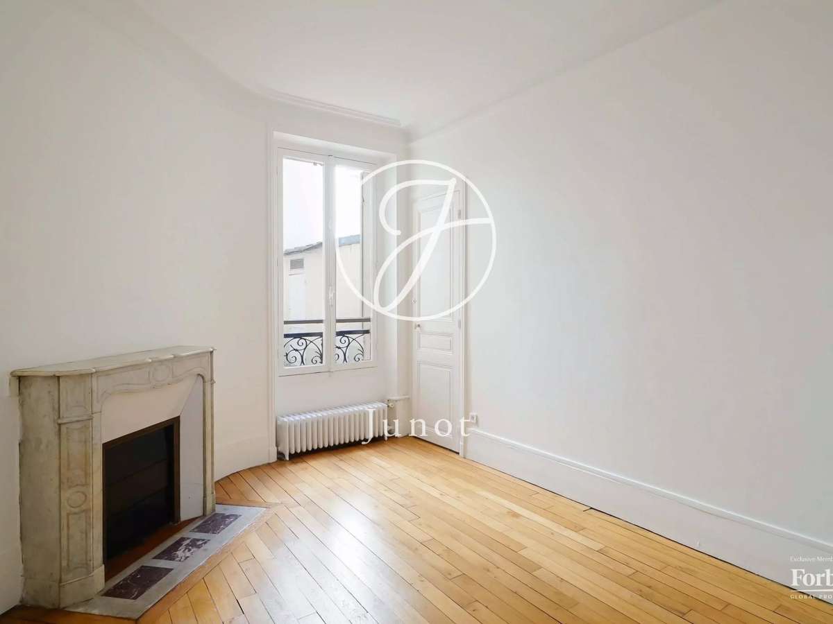Apartment Paris 15e