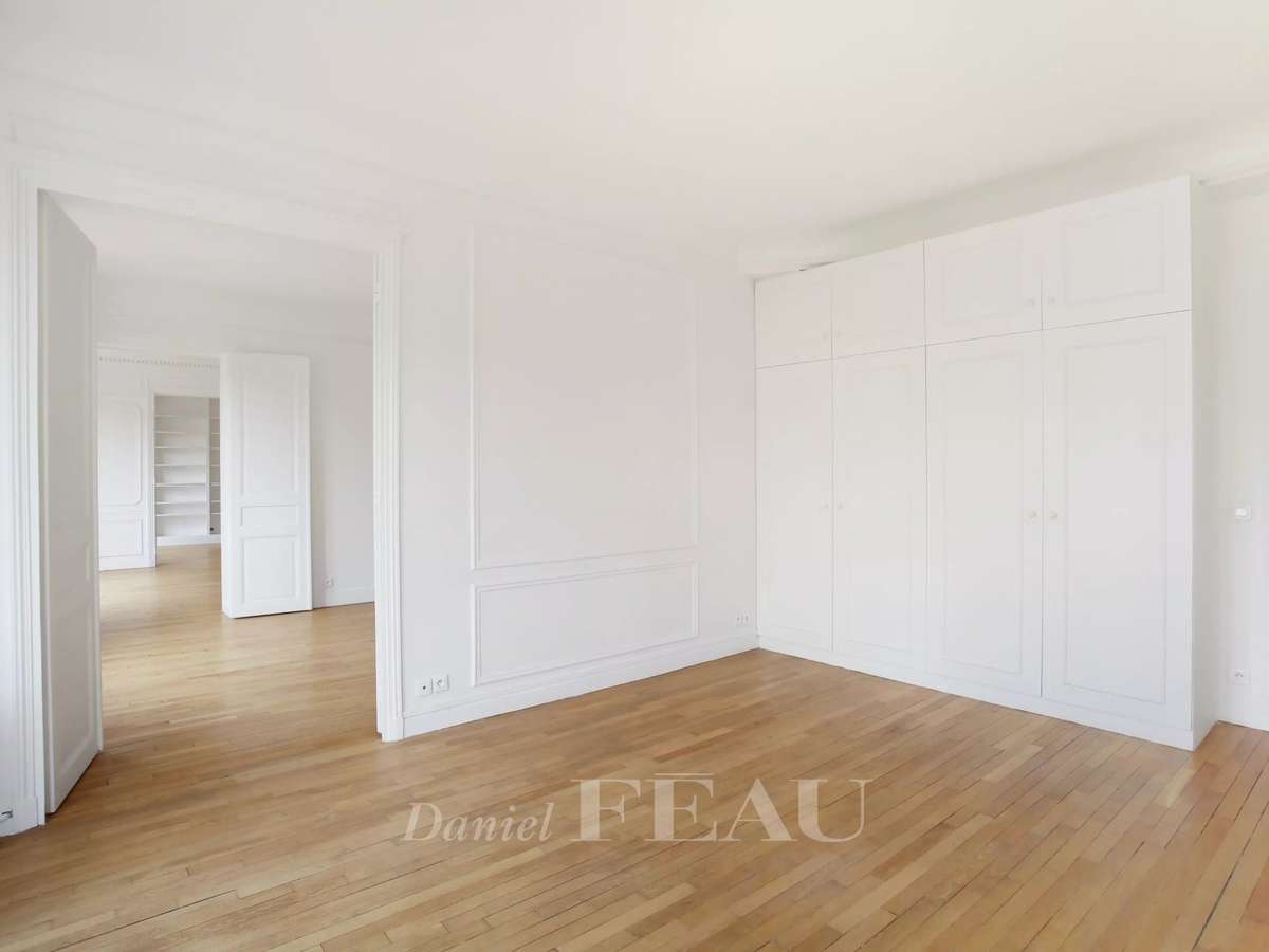 Apartment Paris 15e