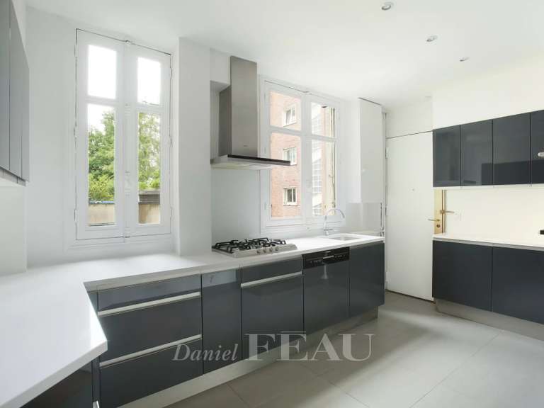 Apartment Paris 15e - 3 bedrooms - 154m²