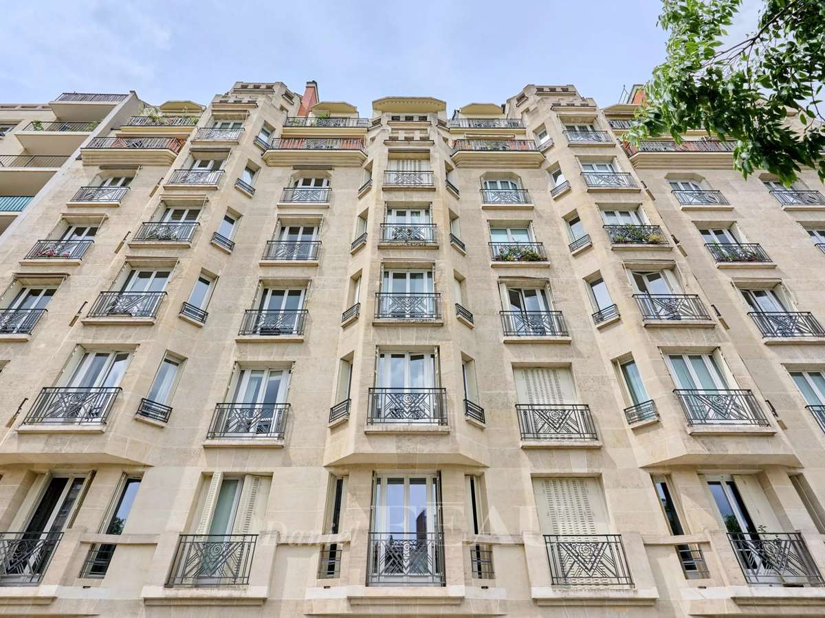 Apartment Paris 15e