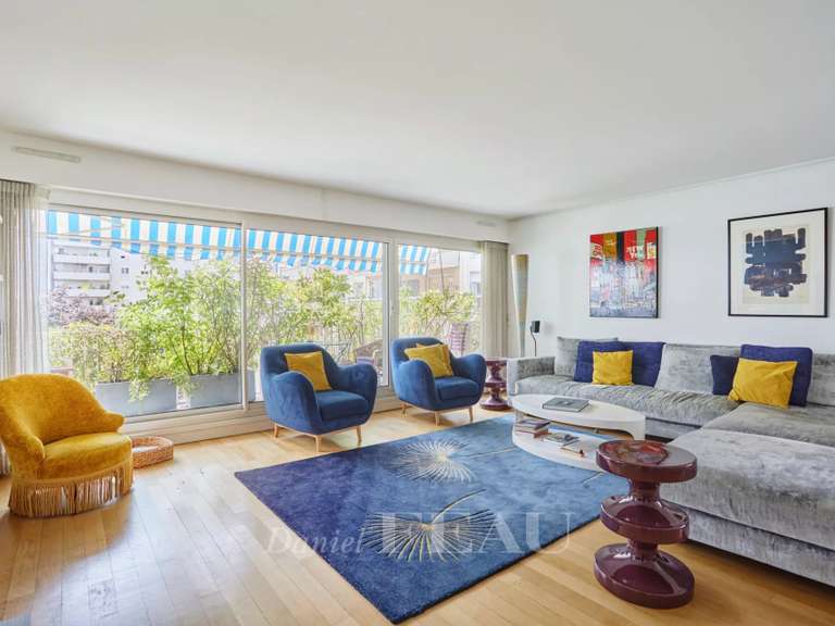 Appartement Paris 15e - 5 chambres - 158m²