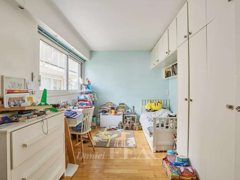 Appartement Paris 15e - 5 chambres - 158m²